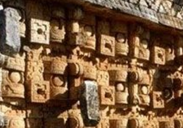 探索未解之迷：玛雅文明为何完全消失