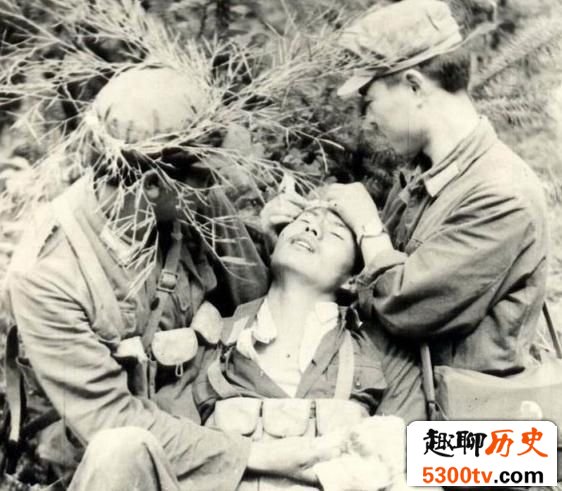对越反击战中越军那些变态阴招？用女兵裸身作战