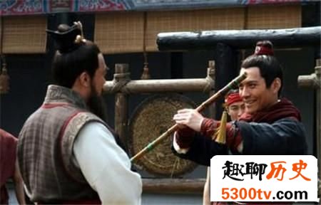 水浒传中卢俊义溺爱燕青导致了怎样的后果
