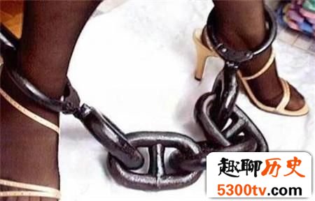 这个束缚古代妇女几千年的东西 为何无人反抗