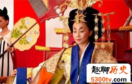 武则天登基后的男宠有几个 为何没人陪她到最后