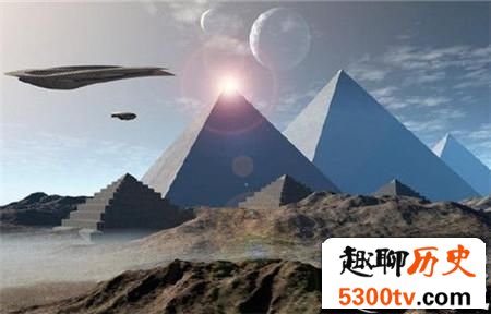 秦始皇陵墓与金字塔 500年前曾同时接待外星人
