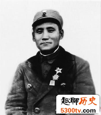 何长工抗大一分校：夜渡冰河过封锁 训练防毒剂