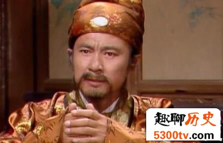 红楼梦中贾政为何偏爱赵姨娘？容貌出众？