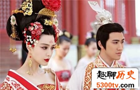 女皇武则天的无字碑为何重达100吨?无人能解