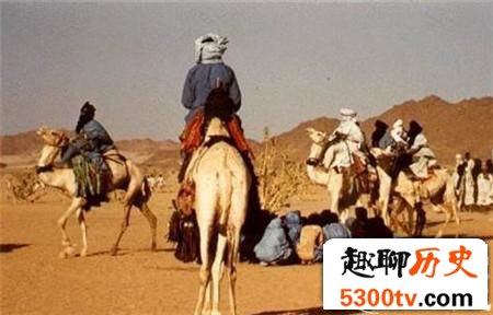 古代北方的游牧民族真的一辈子只洗三次澡吗?
