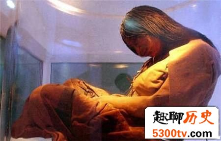 山上挖出500年前献祭少女尸身 皮肤还有弹性!