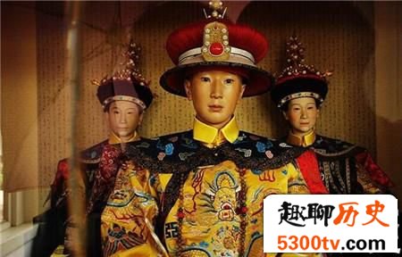 这位皇帝死时身体恶臭难闻，太医却不敢说明死因