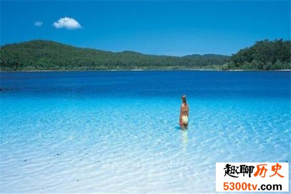 世界十大最奇特的湖泊 死海上榜，沸湖底下像有炉子在加热