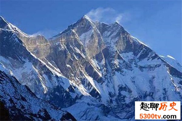 世界十大高的山 乔戈里峰地势极为陡峭，第三又被称为杀手山
