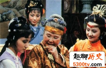 黛玉与宝玉两情相悦 贾母为何不为黛玉做主?