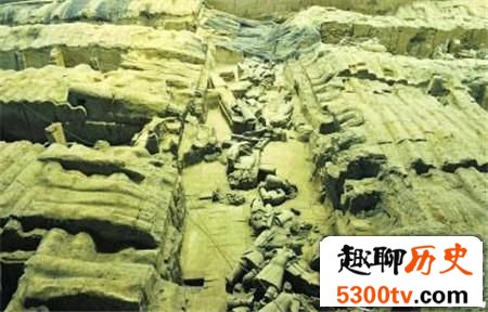 揭秘秦始皇陵兵马俑中三个无比诡异的地方！