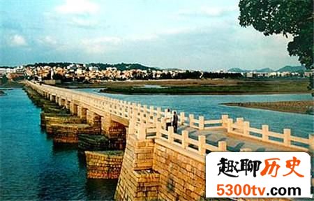 中国四大名桥之一的洛阳桥为什么不在洛阳?
