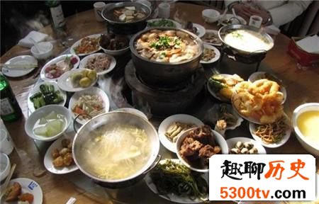 趣闻：晚清官员一年花多少银子才算活得不错