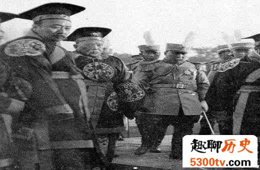 袁世凯复辟前顾忌的两个人, 袁克定却不给好脸色