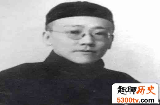 袁世凯复辟前顾忌的两个人, 袁克定却不给好脸色