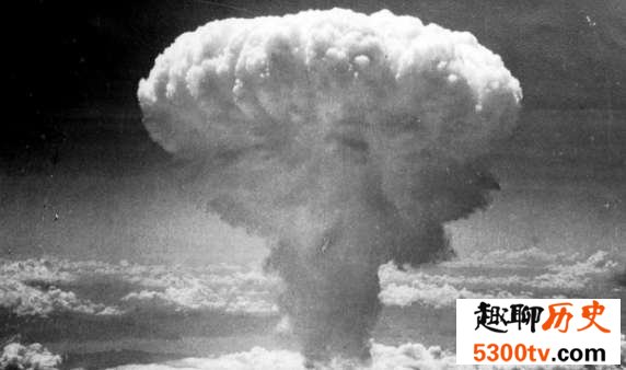 长崎原子弹事件的详细经过是怎样的？对日本有着什么影响