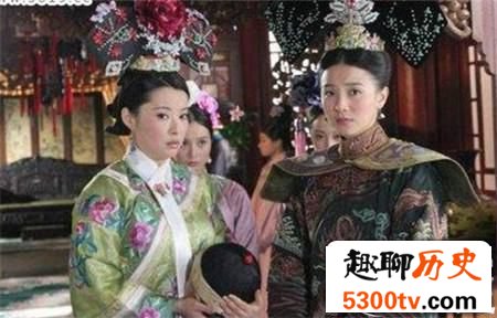 咸丰死后恭亲王为幽会慈禧竟男扮女装进入后宫