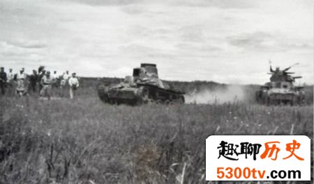 日本教官日向胜教解放军抵近炮击：战场上立战功