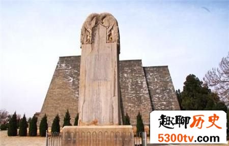 女皇武则天立无字碑 是因为自己的功劳过大?