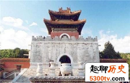 朱元璋为什么把自己的祖坟建在湖里？