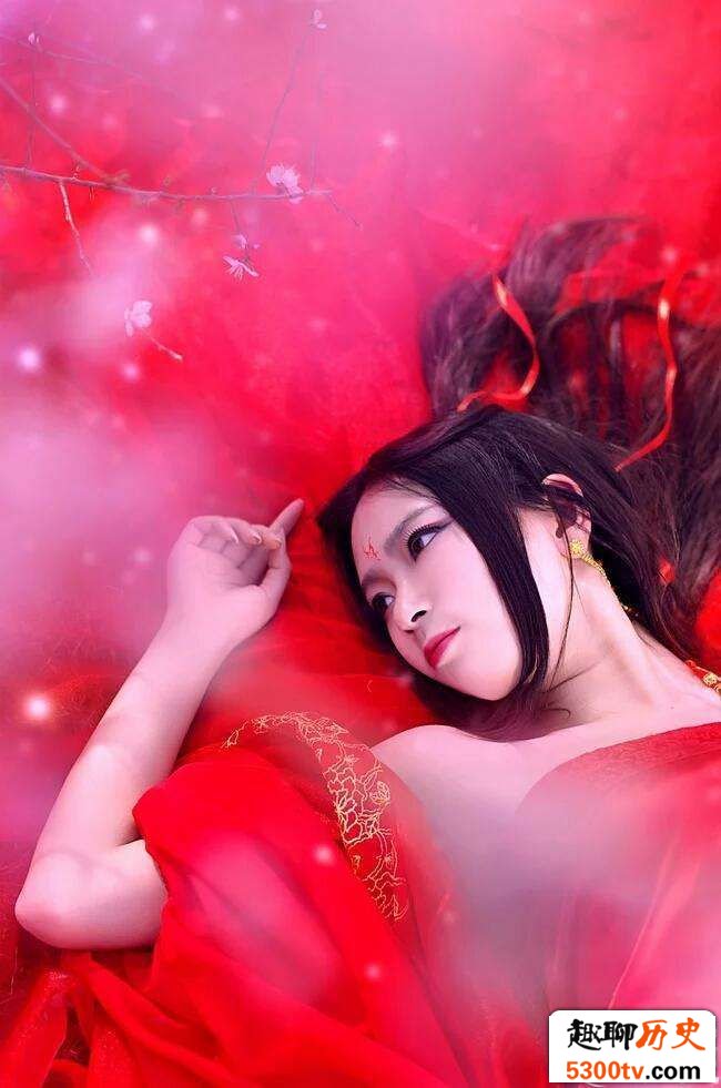历史上苏东坡为何会喜欢一个叫“盼盼”的妓女?有何原因?