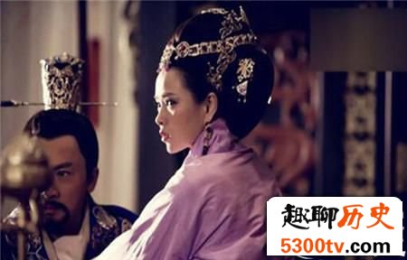 天生媚骨艳后夏姬：古今第一荡妇