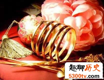 盘点古代十大定情信物，为何女子婚前不能戴戒指？