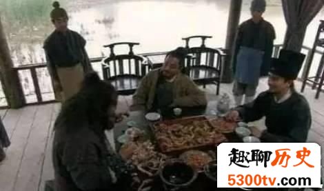 水浒传中宋江临死前为什么要毒死李逵?只因李逵知道宋江一个天大的秘密