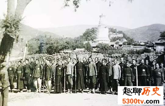爱国和尚追随聂荣臻司令员抗日,胜利后回归佛门!