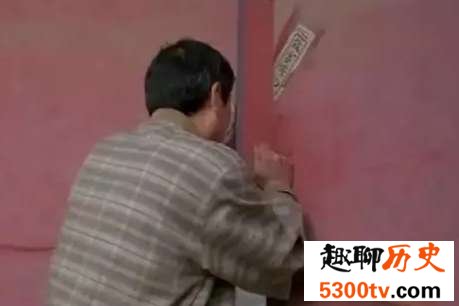 故宫开门前,工作人员为什么总要喊几声?