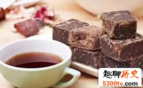 穿高跟鞋的女性更有吸引力,更容易受到男性帮助,这是为什么呢?