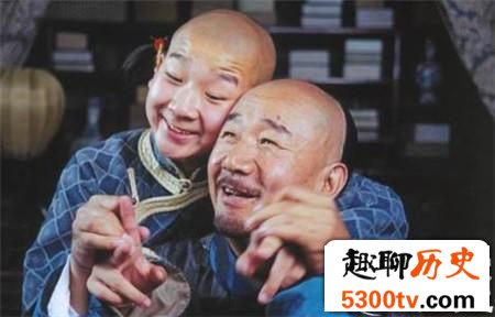 刘墉为何被称为宰相刘罗锅?全因嘉庆的玩笑话