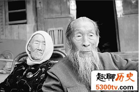 “最老抗战老兵”付心德：113岁的抗战活化石