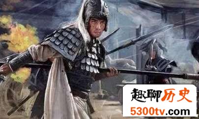 三国有一女将打败赵云,最后败在诸葛手上