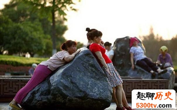 我没听错吧!景观石竟然也能“治病”吗?