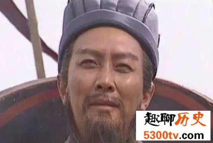 诸葛亮死后刘禅一查他的遗产,为什么气得直拍桌子?