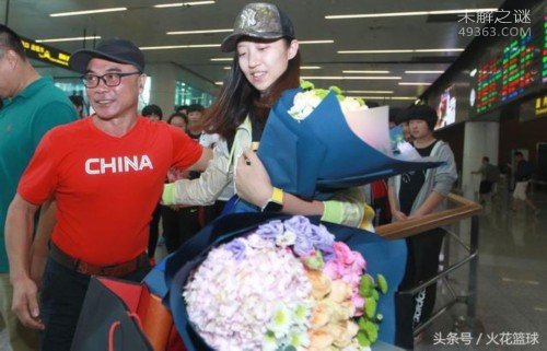 12头身美女,艾媞博柯娃·莎宾娜(腿长120厘米)