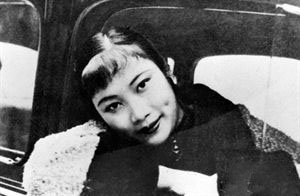 戴笠蹂躏美貌女特务们的手段,长期霸占美貌女特工