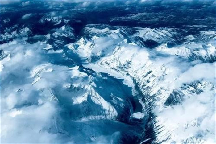 青藏高原为什么被称为地球的第三极