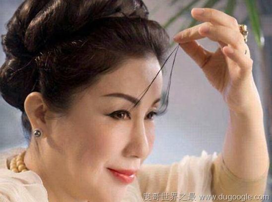 世界上最长睫毛，中国花仙子尤建霞获吉尼斯世界纪录
