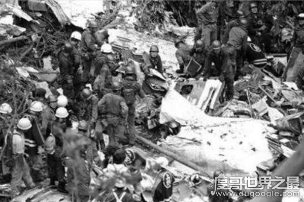 史上最惨烈的空难，日本航空123号班机空难事件(520人死亡4人生还)