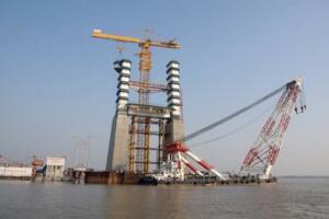 世界上最大的塔吊，D5200-240塔式起重机(起重能力