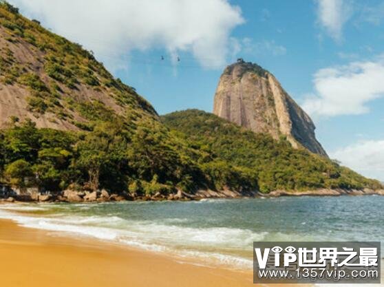 世界上最大的岩石盘点，澳大利亚艾尔斯岩排名第1(长3000米)