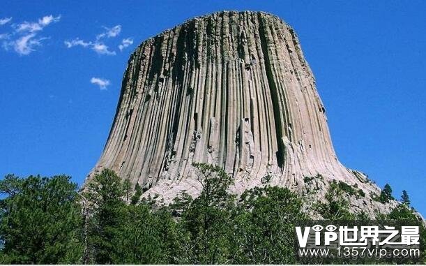 世界上最大的岩石盘点，澳大利亚艾尔斯岩排名第1(长3000米)