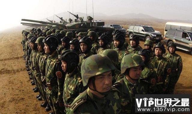 中国部队中一个师多少人，常规陆军师为1.2万人(空军只有2千人)