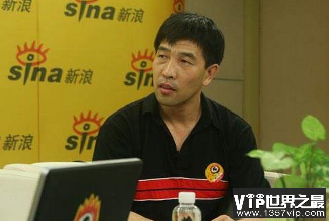 陆俊