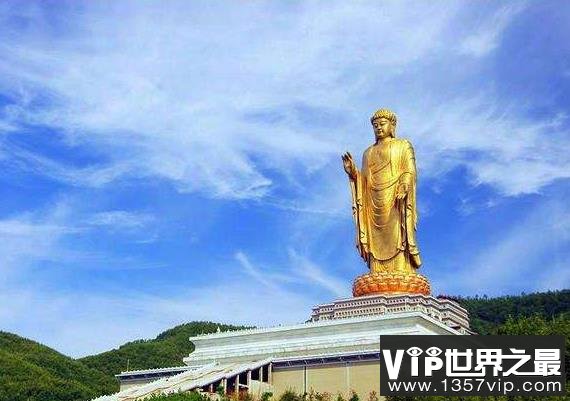 世界上最高的雕像，河南佛泉寺佛高达128米