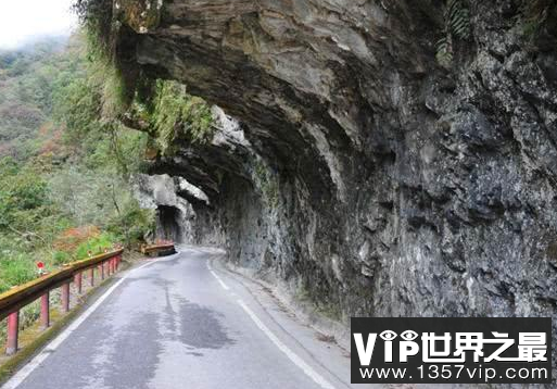 世界上最危险的公路，极度危险