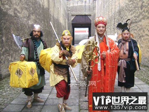 【图】蟠桃会上齐天大圣孙悟空大闹天宫